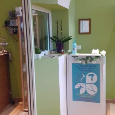Le Salon de Coiffure — photo 8